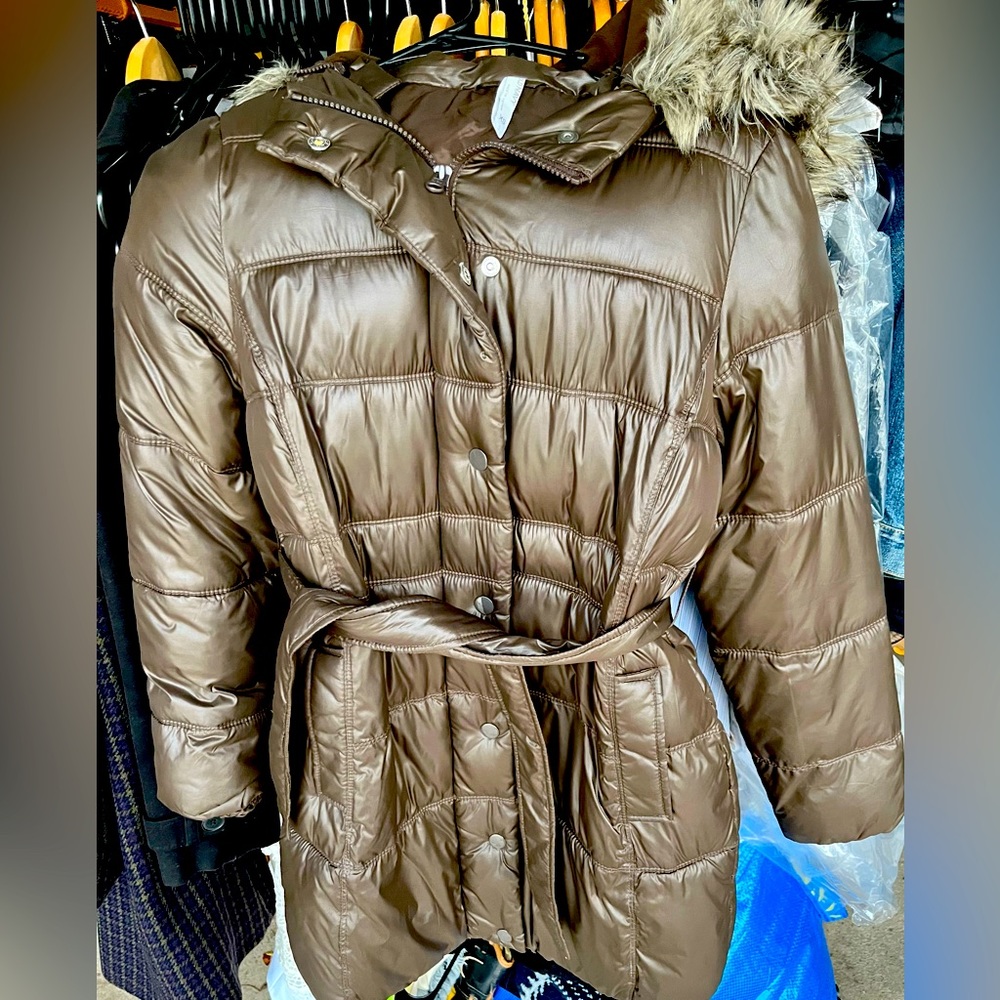 XS old navy 3/4 length puffer coat with faux fur hood
